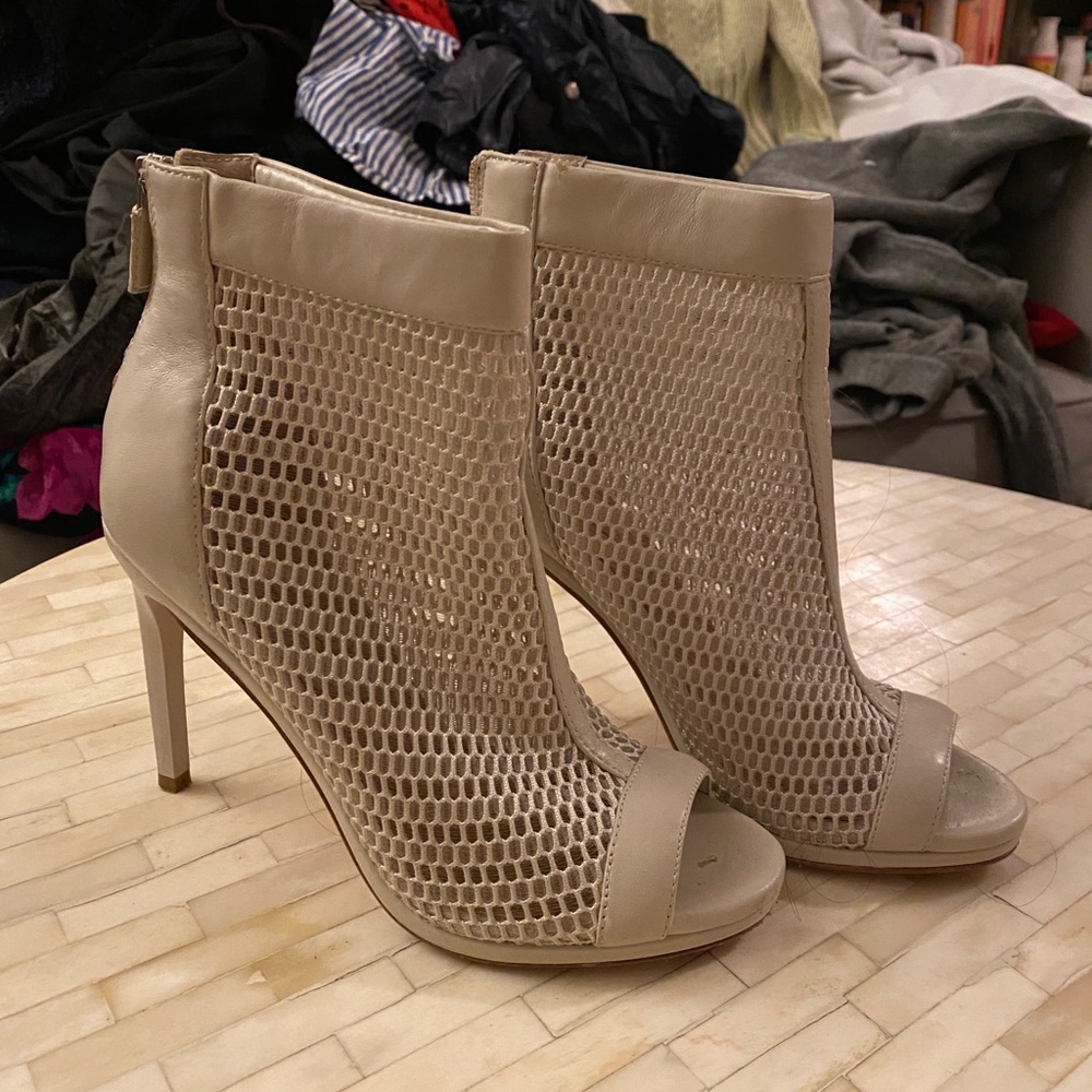BCBG Max AZRIA open-toe ankle boots, size 6.5